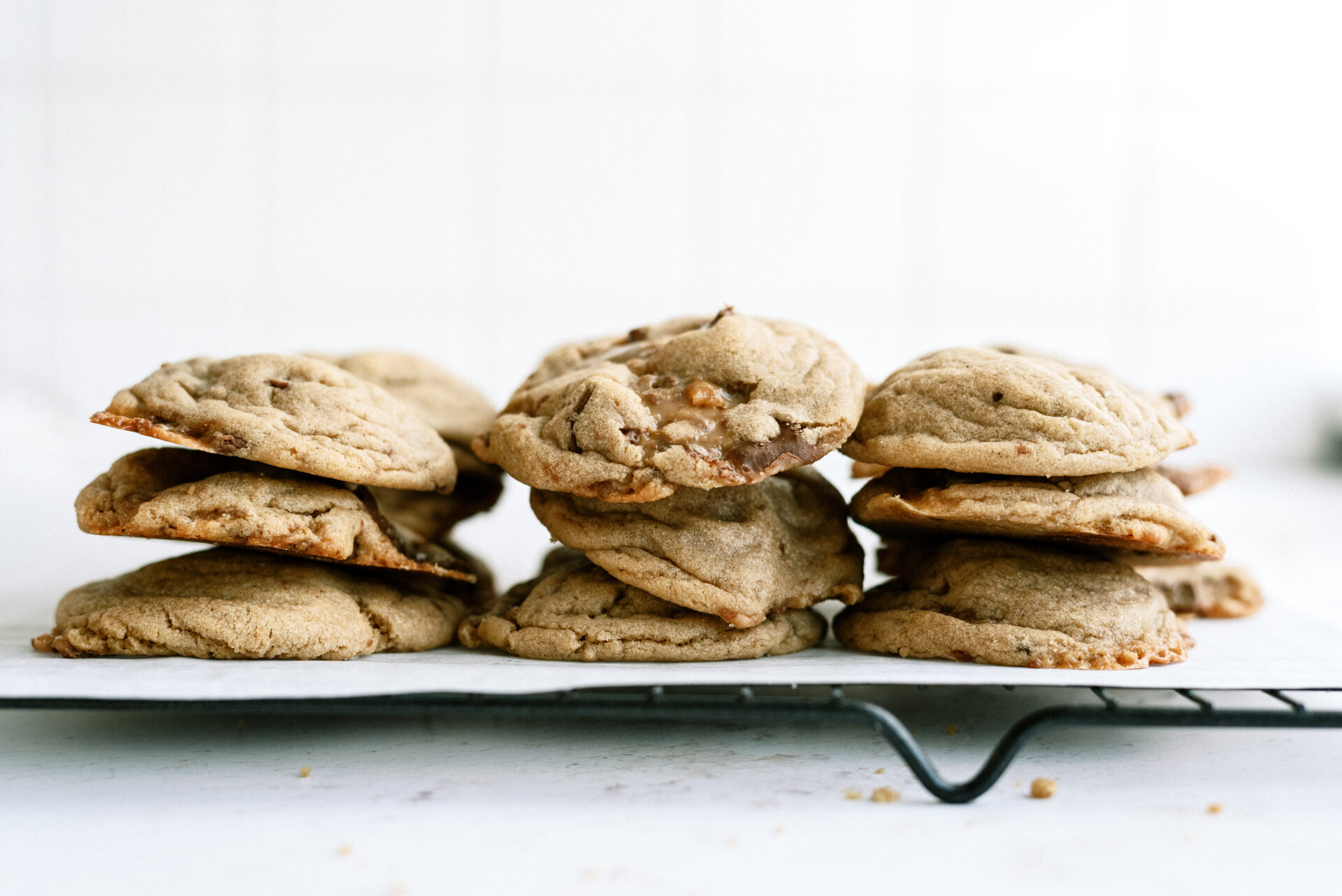 Peanut Butter Caramel Cookies Best Desserts